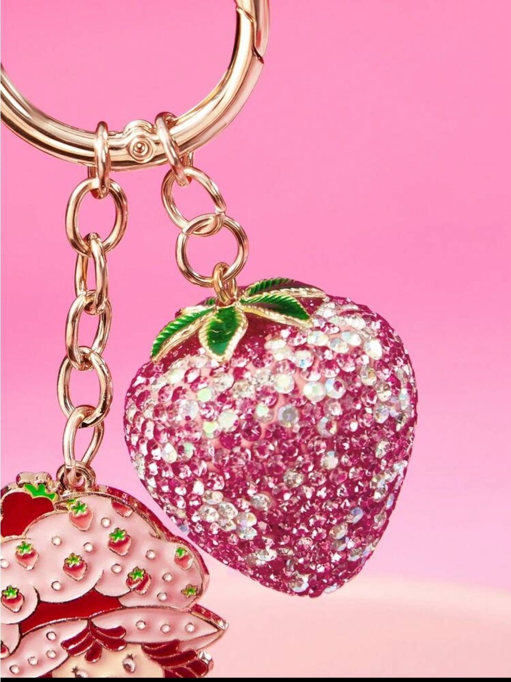 Strawberry Shortcake Rhinestone Keychain NEW 🏷️ - Picture 2 of 4